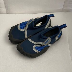 NORTY Kids Navy and Gray Water Shoes
